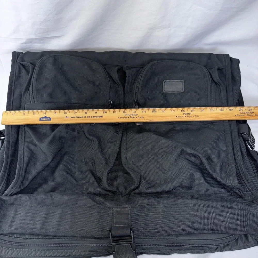 Tumi Garment Bag Travel Suitcase Carry On Luggage Black With Storage Bag‎